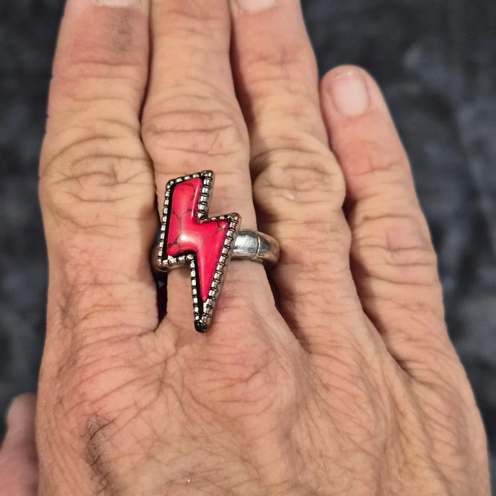 Red Faux Turquoise Lightning Bolt Stretch Ring Silver Tone Western Boho Edgy
